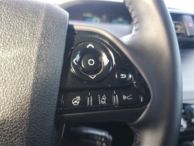 Used 2020 Toyota Prius XLE image 19