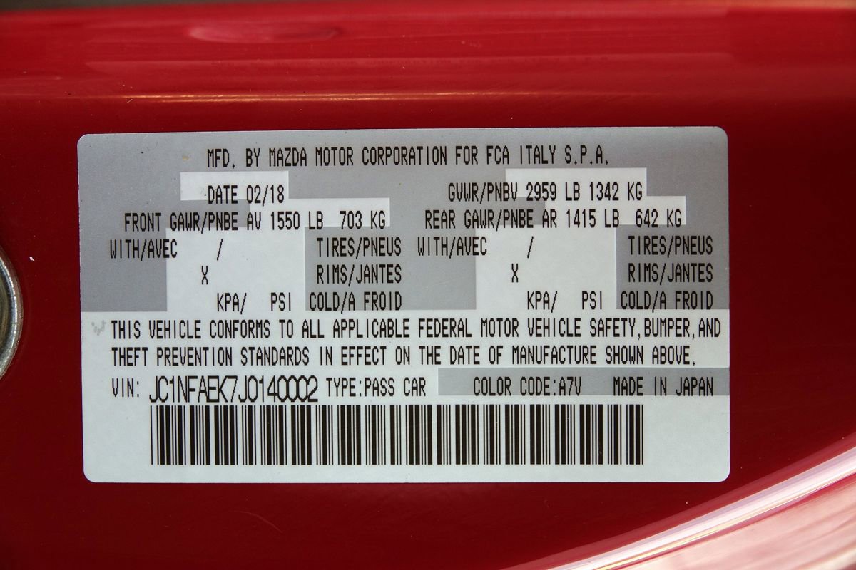 Used 2018 FIAT 124 Spider Lusso w/ Navigation & Sound Group image 37