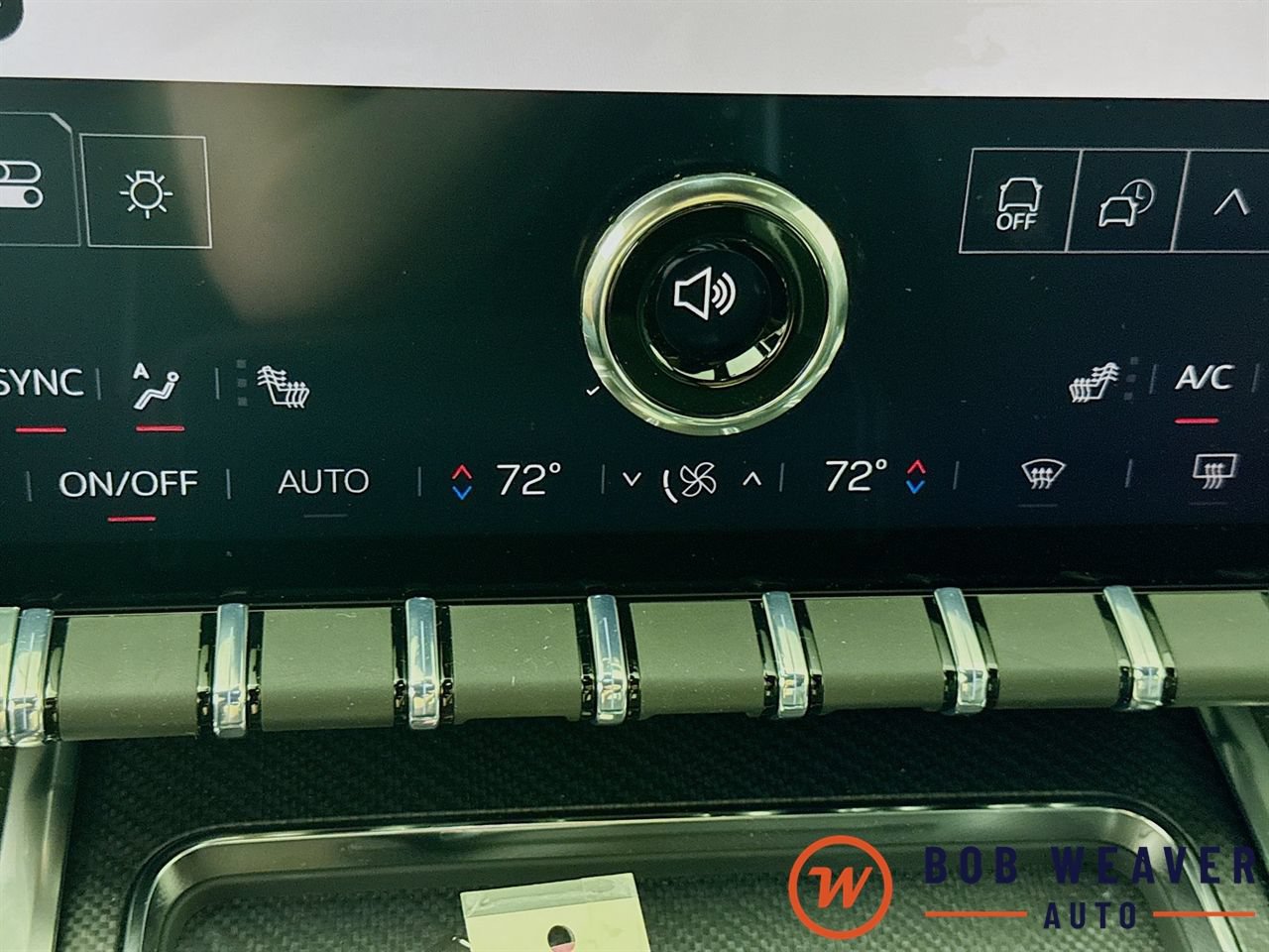New 2026 GMC Sierra EV Elevation AWD/4WD image 19