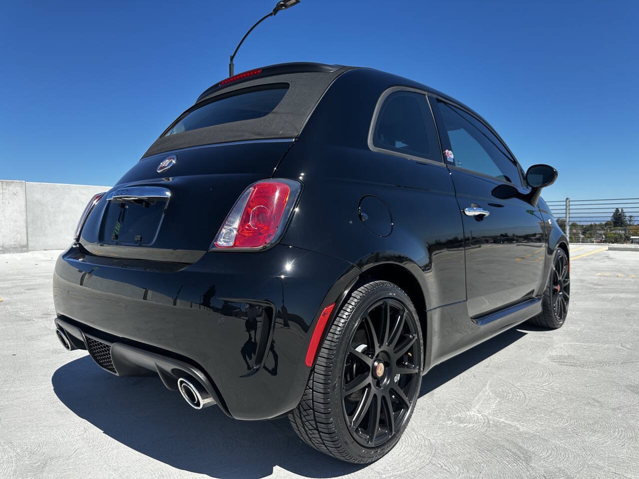 Used 2014 FIAT 500 GQ Edition w/ Comfort/Convenience Group FWD image 3