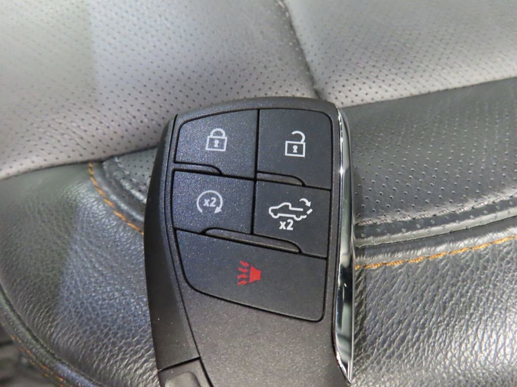 Used 2025 GMC Sierra 2500 AT4 image 60