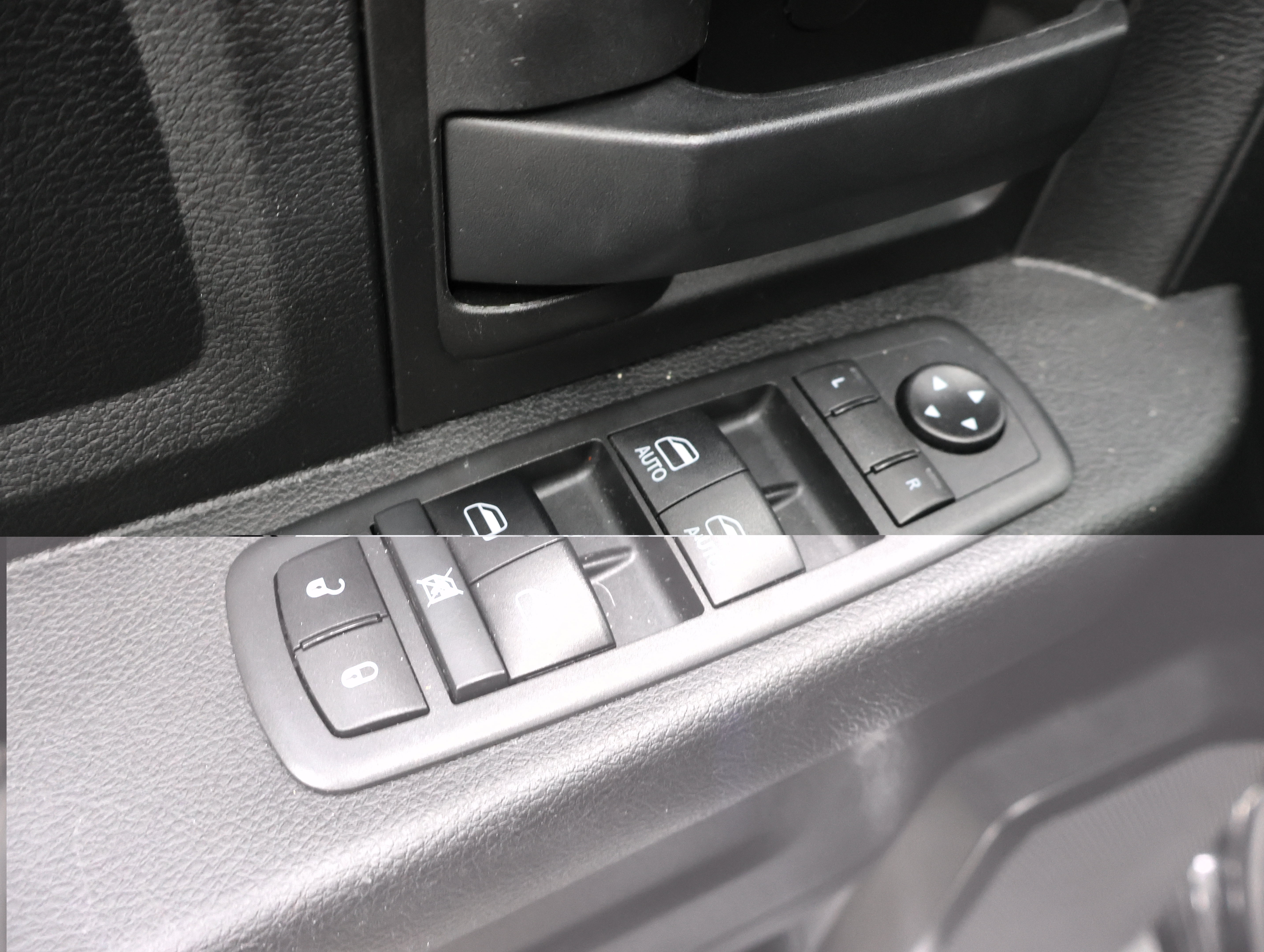 Used 2021 RAM 2500 Tradesman AWD/4WD image 39