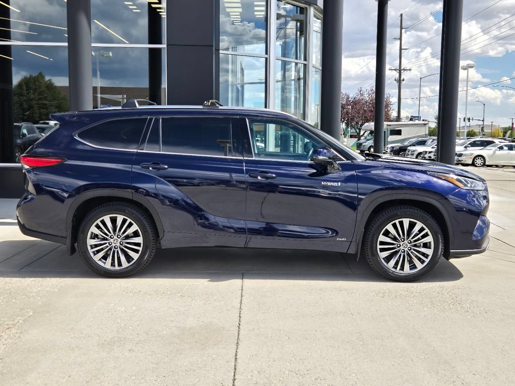Used 2020 Toyota Highlander Platinum AWD/4WD image 46