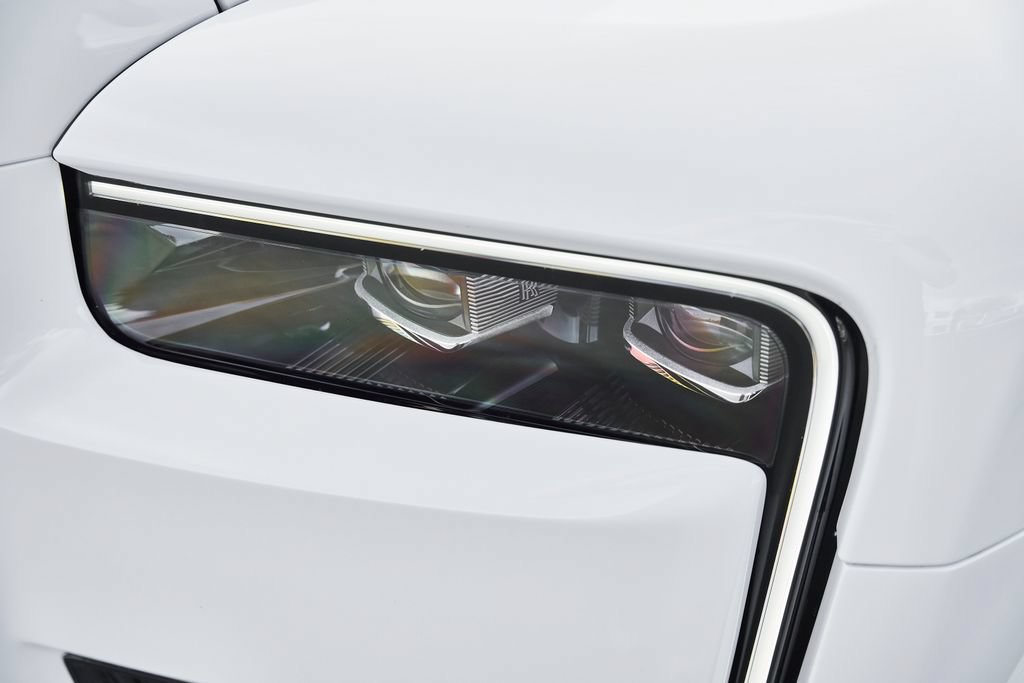 Used 2025 Rolls-Royce Cullinan AWD/4WD image 22