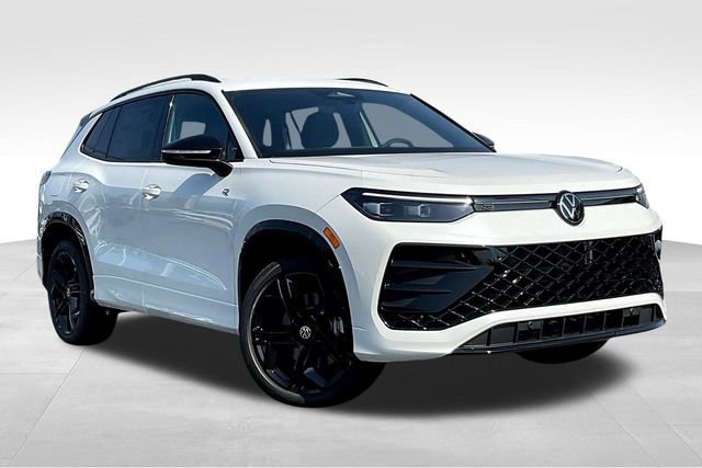 New 2025 Volkswagen Tiguan SE R-Line