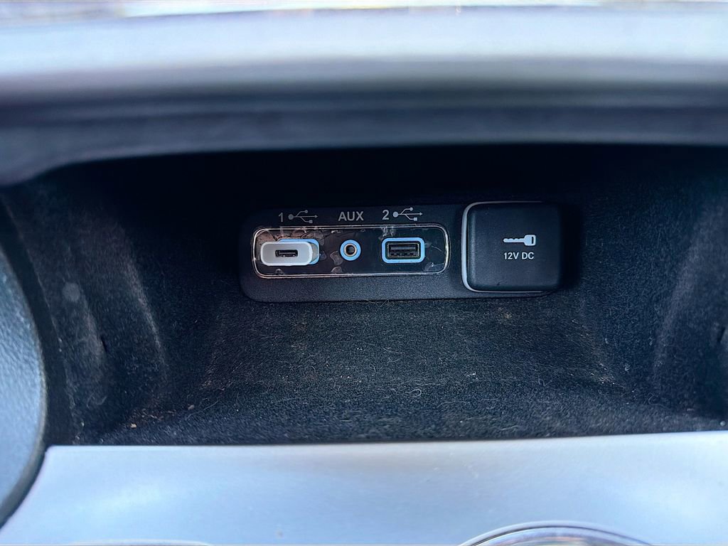 Used 2019 Jeep Grand Cherokee Altitude image 31