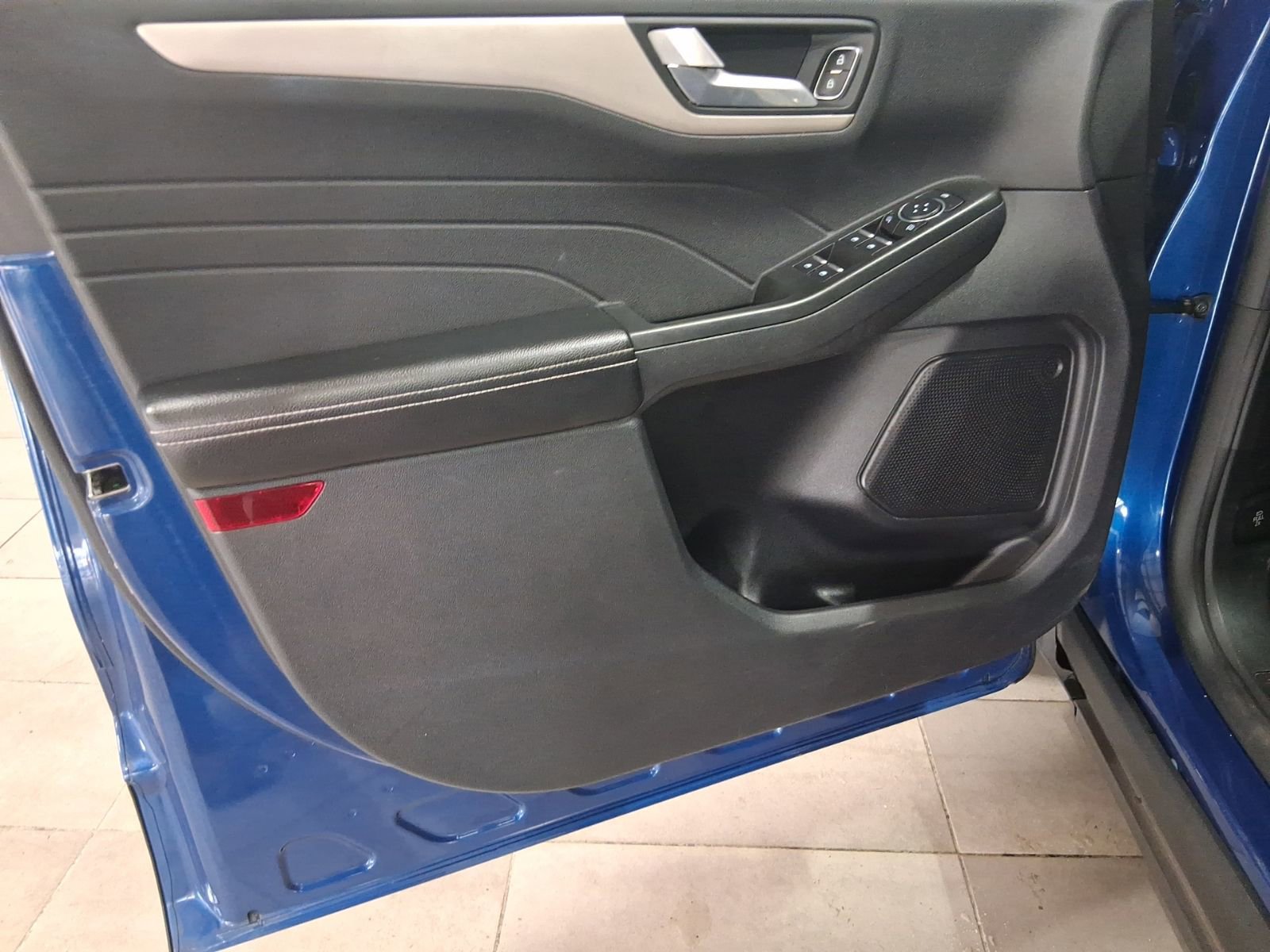 Used 2022 Ford Escape SEL image 20