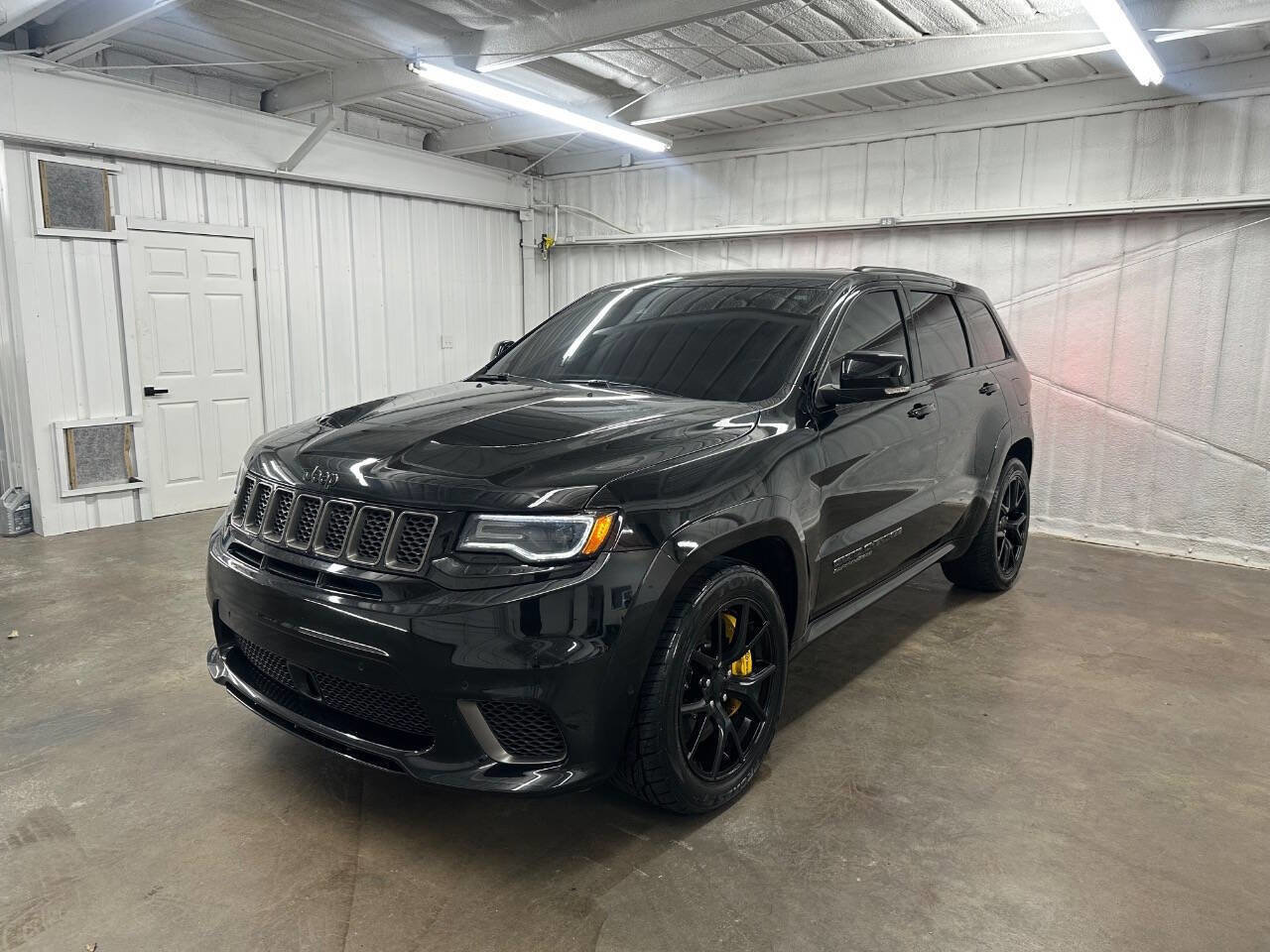 Used 2018 Jeep Grand Cherokee Trackhawk image 1