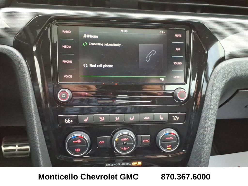 Used 2020 Volkswagen Passat 2.0T R-Line image 13