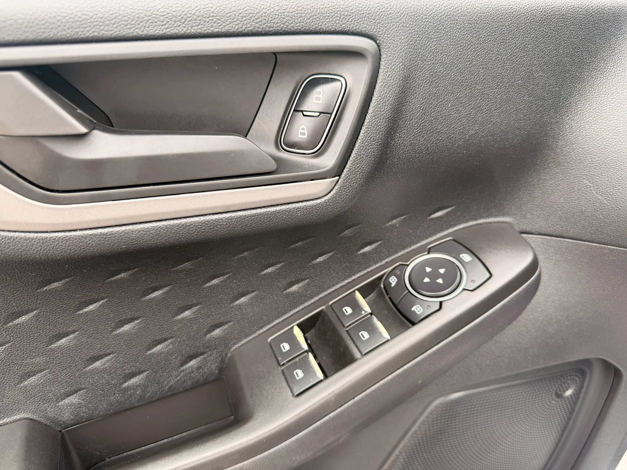 Used 2020 Ford Escape S FWD image 10