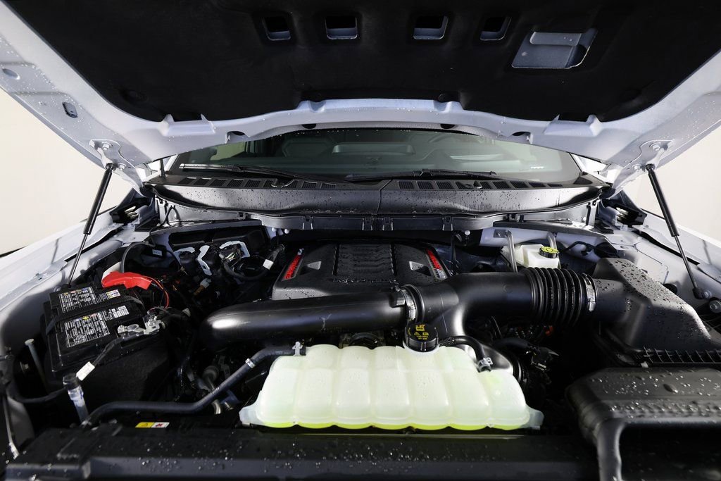 Used 2025 Ford F150 Raptor AWD/4WD image 42