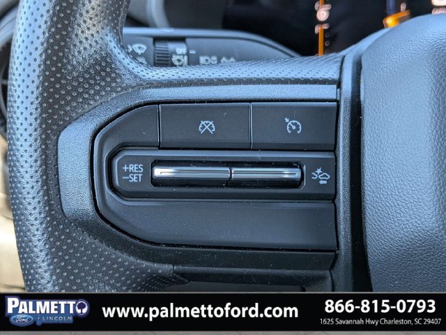 Used 2023 Chevrolet Colorado W/T w/ WT Convenience Package II AWD/4WD image 24