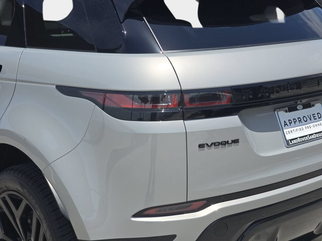 Certified 2023 Land Rover Range Rover Evoque R-Dynamic SE AWD/4WD image 35