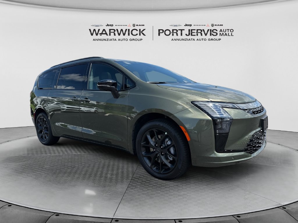 New 2027 Chrysler Pacifica Limited AWD/4WD image 7