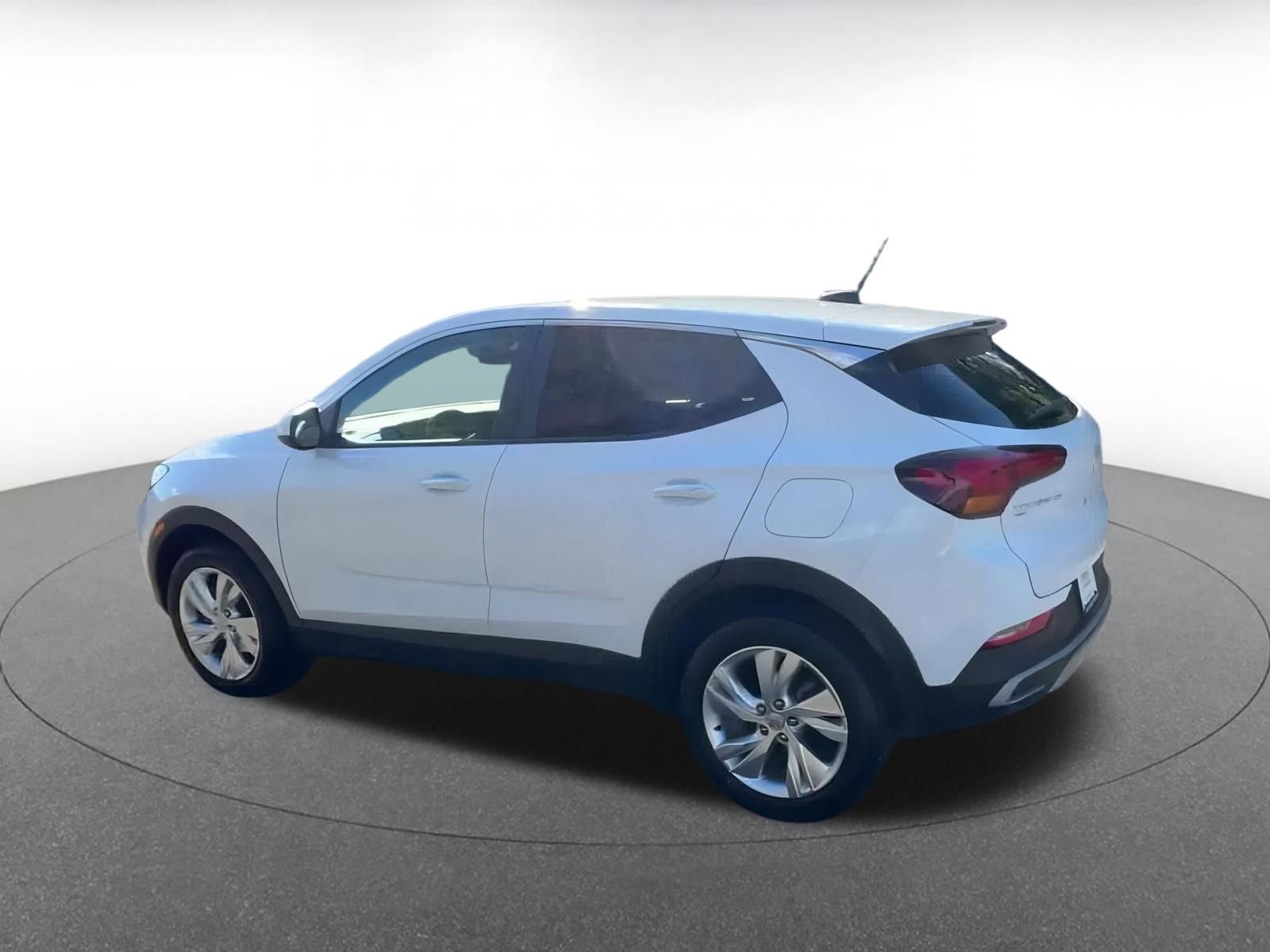 Used 2025 Buick Encore GX Preferred image 10