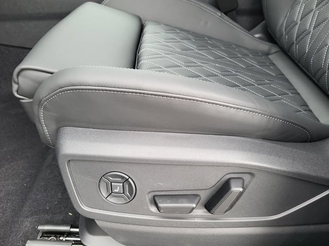 New 2026 Audi SQ5 Premium Plus AWD/4WD image 12