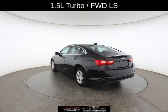 Used 2024 Chevrolet Malibu LS w/ Driver Confidence Package FWD image 12