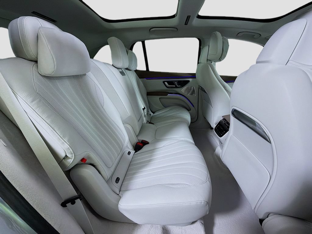 New 2026 Mercedes-Benz EQS 400 4MATIC SUV image 30