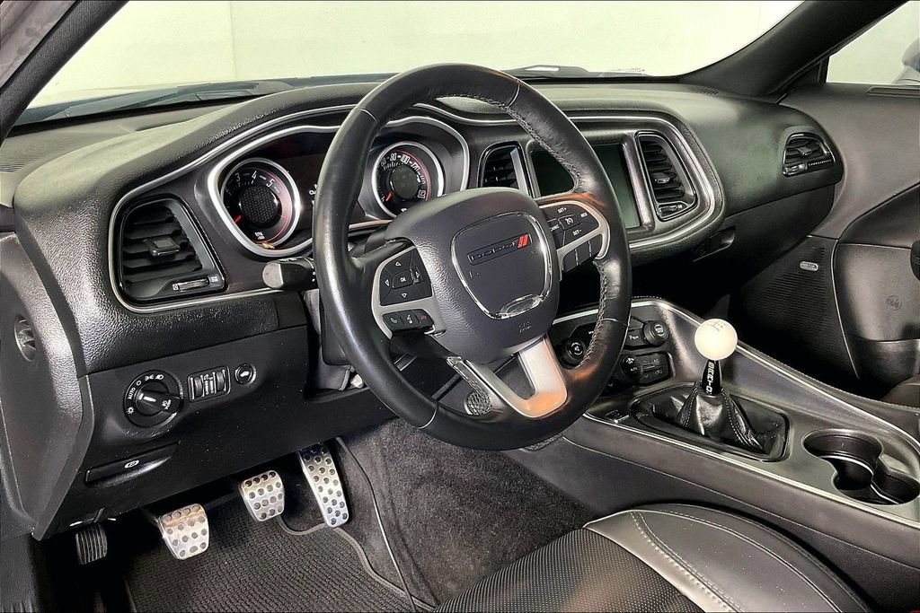 Used 2016 Dodge Challenger R/T Plus RWD image 15