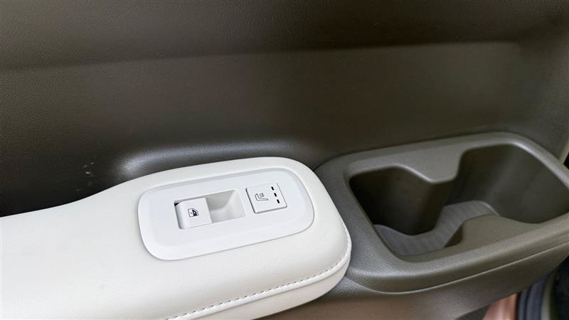 Used 2024 Hyundai Santa Fe Calligraphy FWD image 47