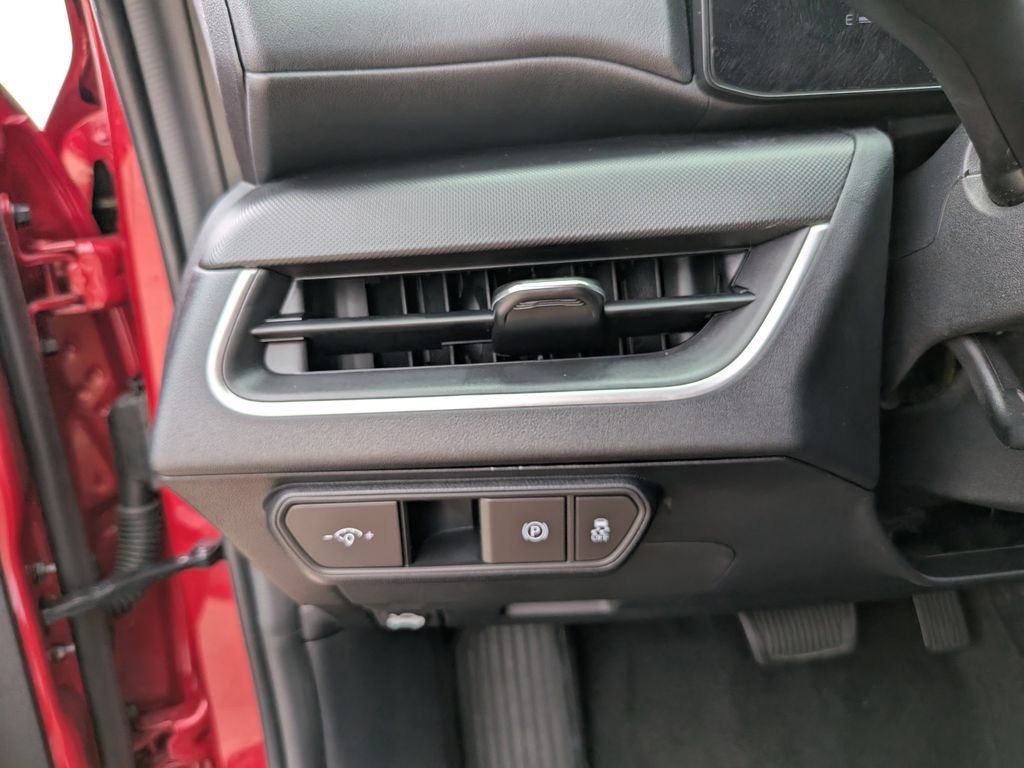 Certified 2025 Kia K4 FWD image 27