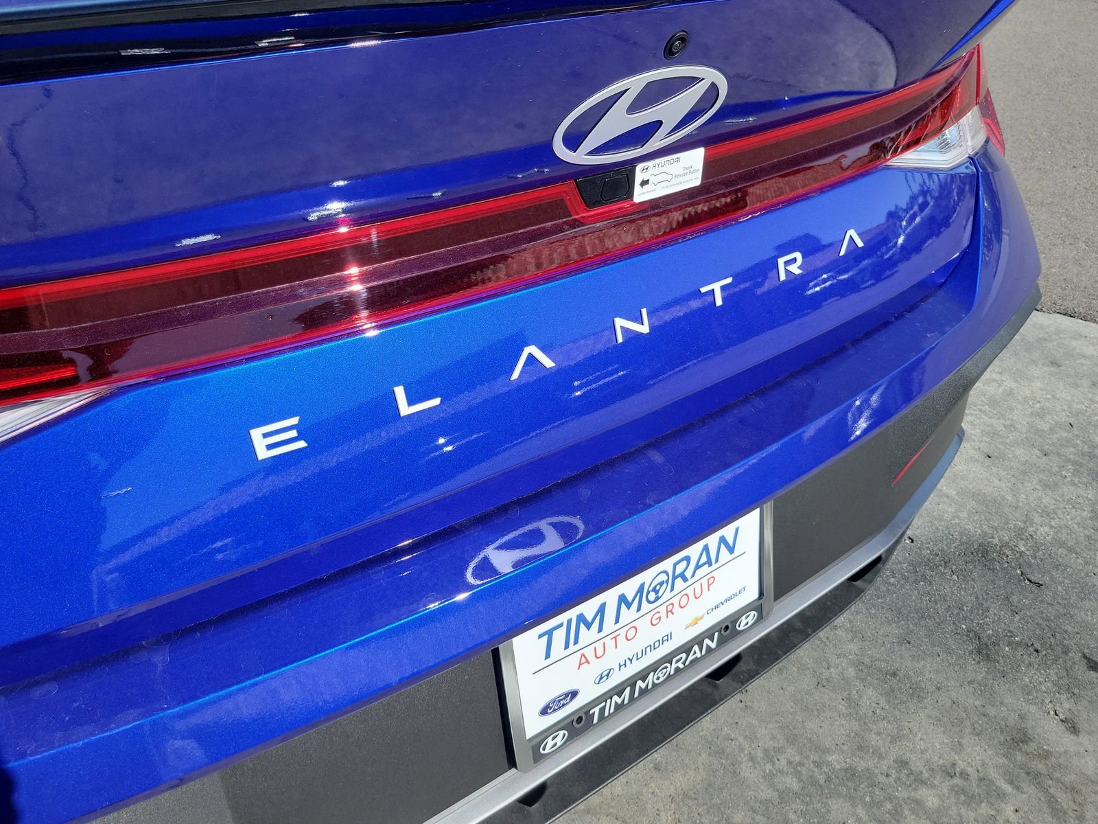 New 2025 Hyundai Elantra Sport FWD image 25