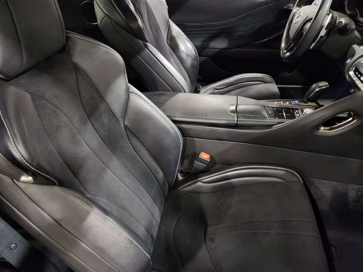 Used 2018 Lexus LC 500 Coupe w/ Sport Package image 29