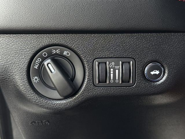 Used 2022 Dodge Charger Scat Pack RWD image 24