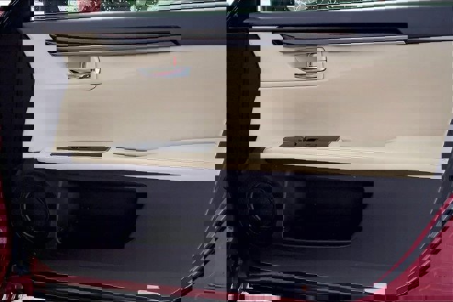 Used 2016 Lexus ES 350 w/ Luxury Package w/Wood Trim image 23