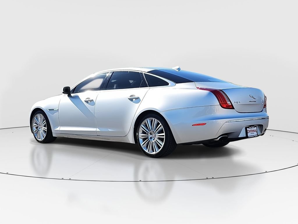 Used 2015 Jaguar XJ L Portfolio RWD image 7