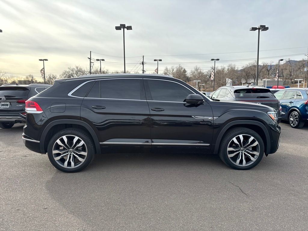 Used 2023 Volkswagen Atlas Cross Sport SEL Premium R-Line image 5