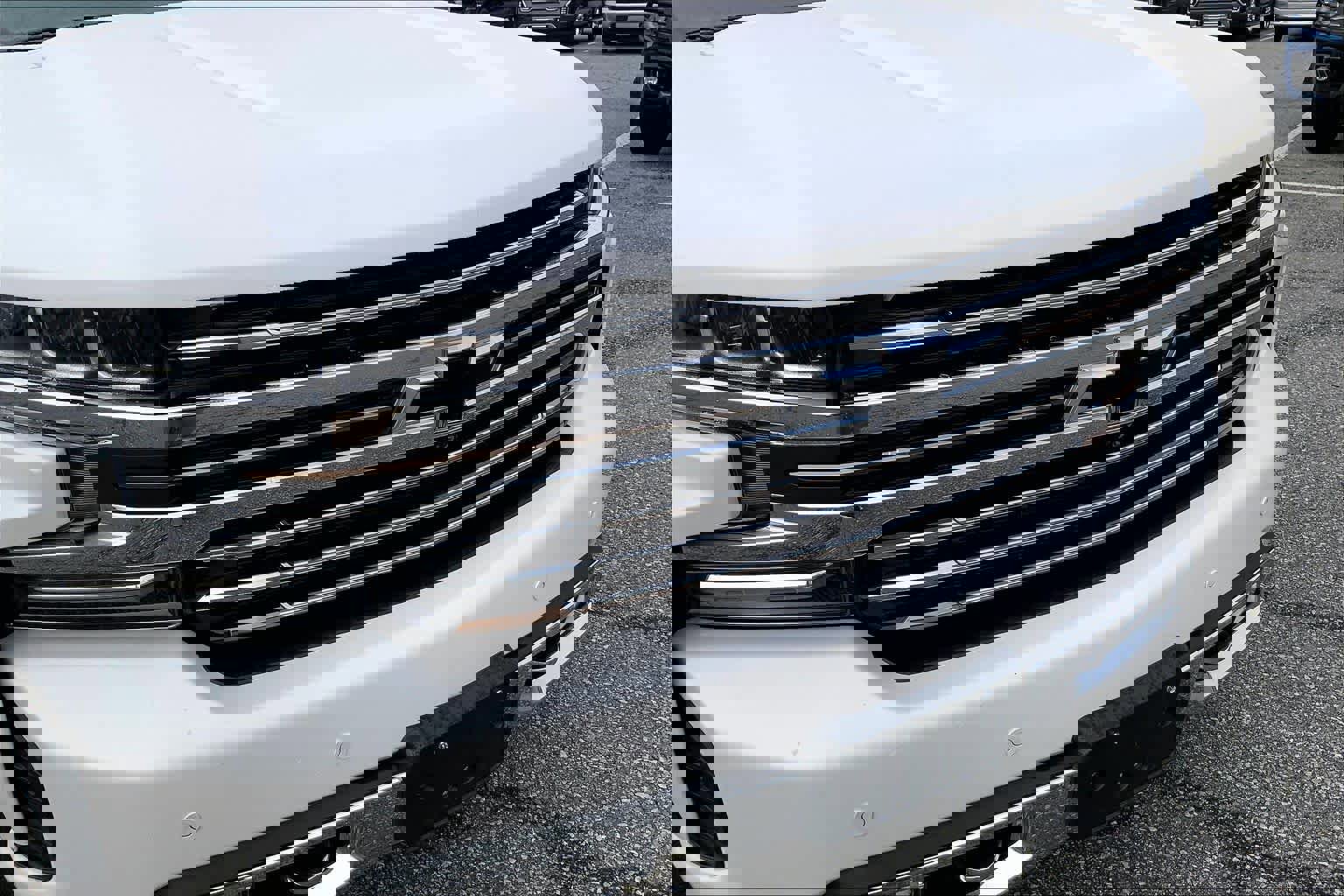 Used 2020 Chevrolet Silverado 1500 High Country w/ Technology Package image 29