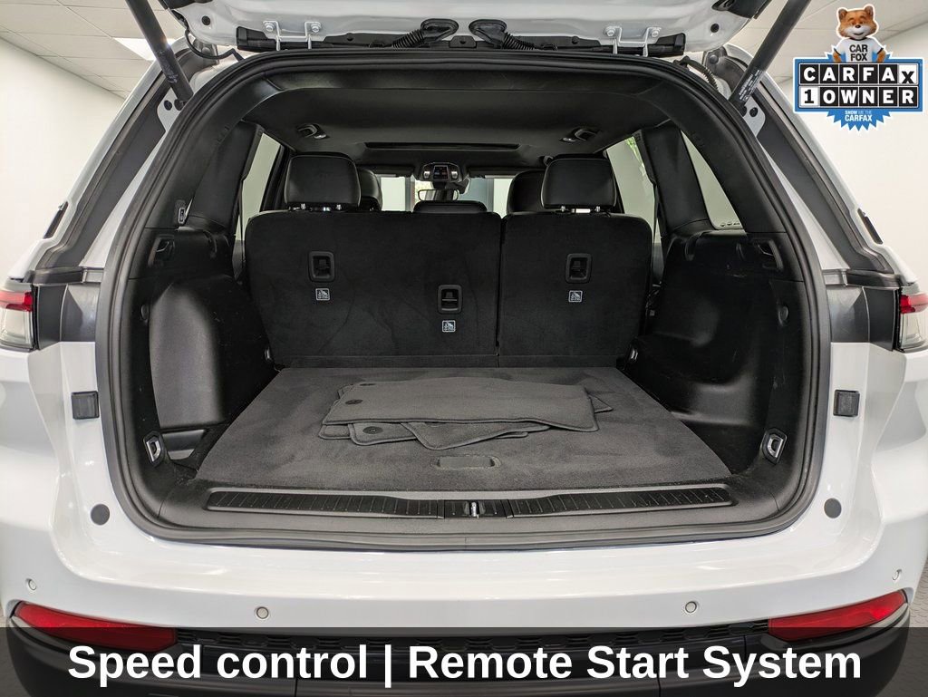 Used 2023 Jeep Grand Cherokee Altitude image 31