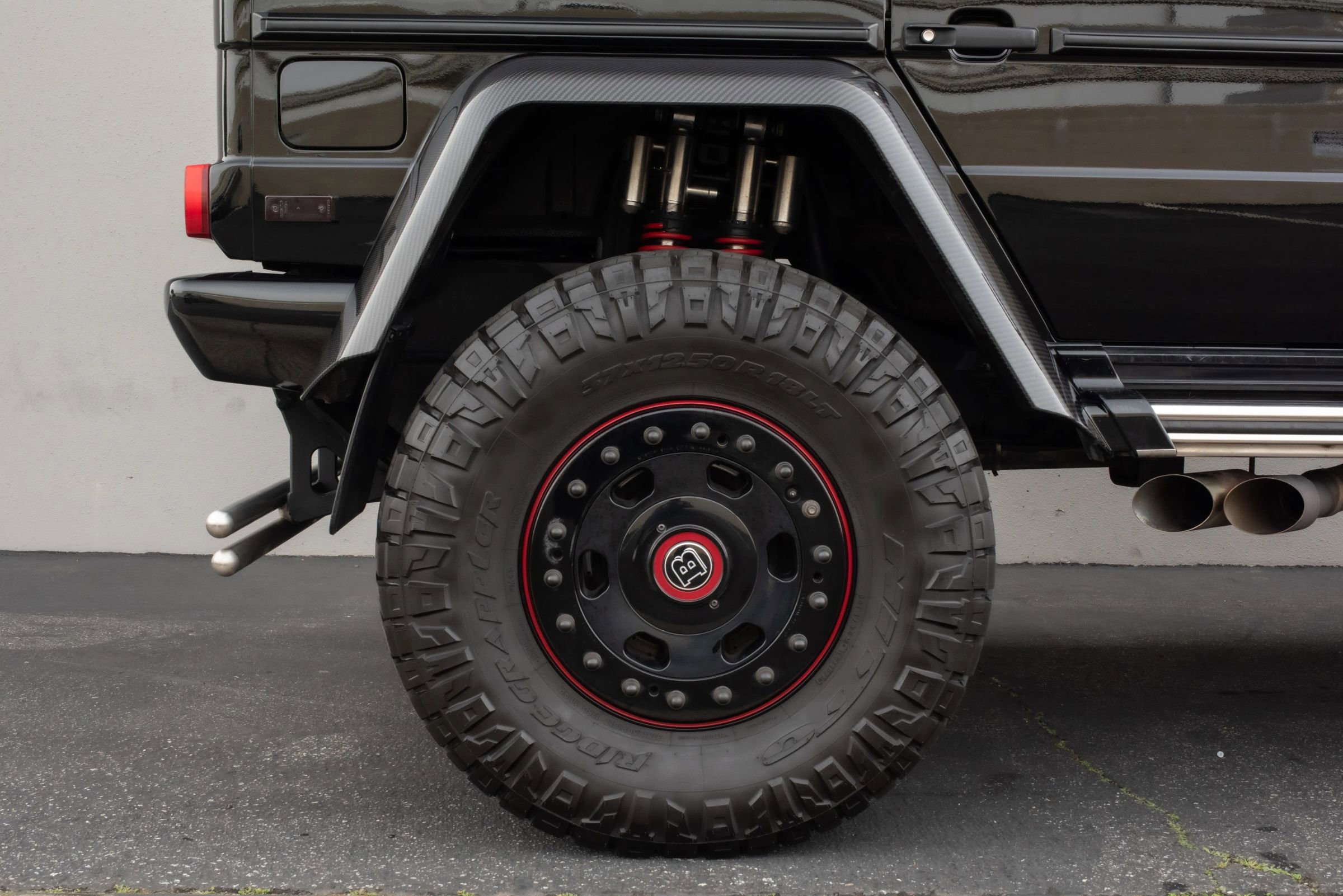 Used 2017 Mercedes-Benz G 550 Squared image 45