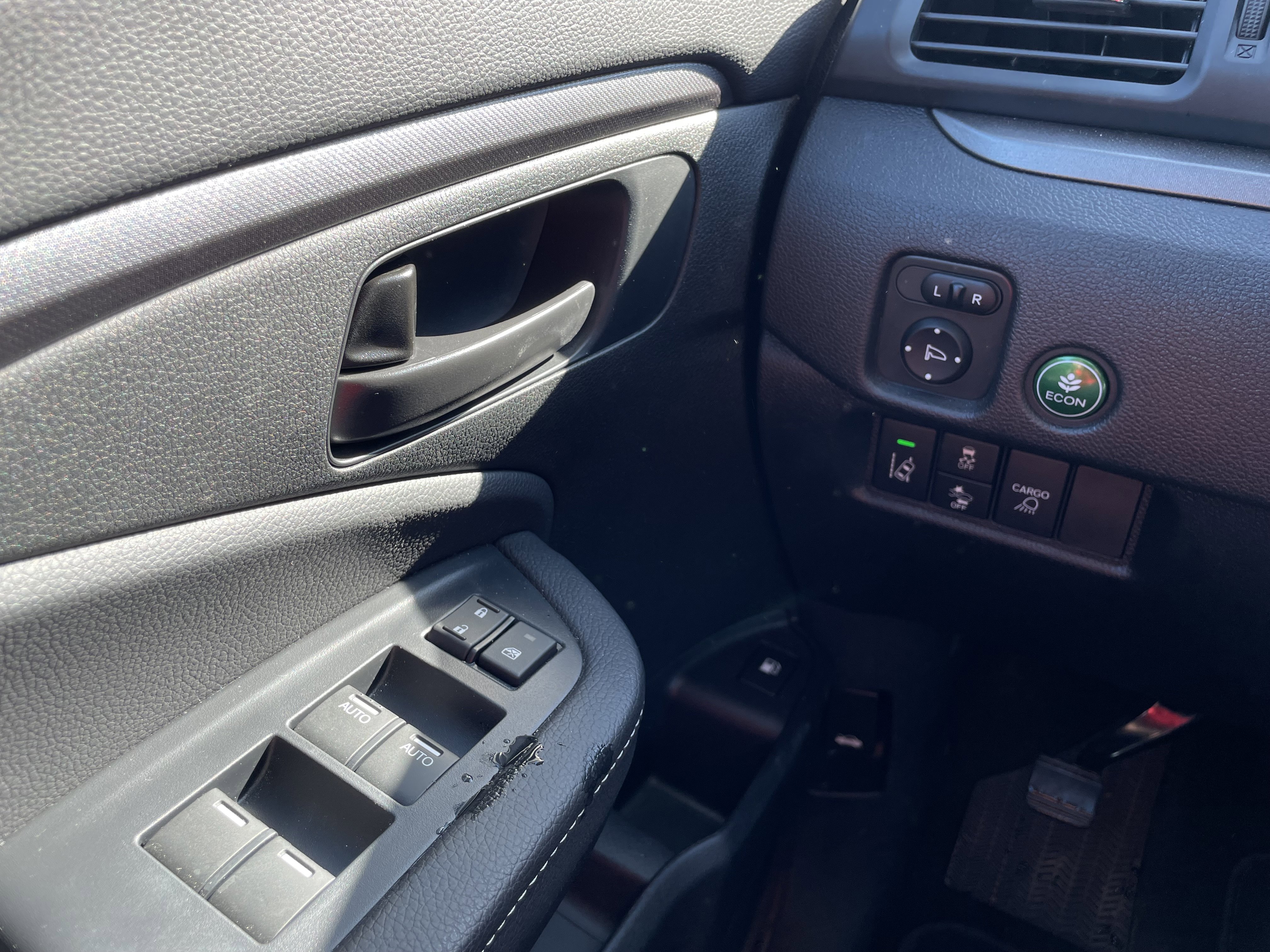 Certified 2025 Honda Ridgeline Sport image 40