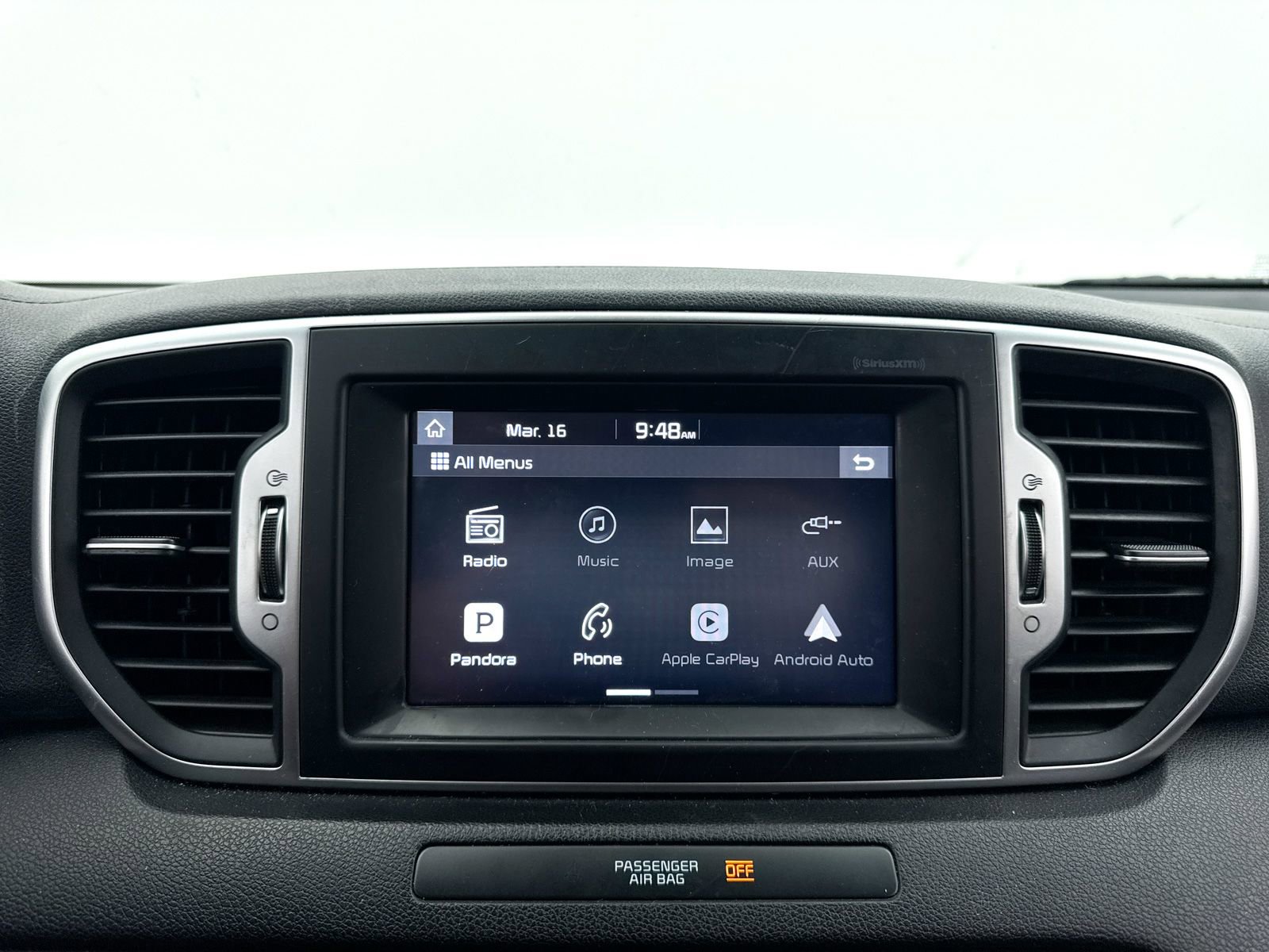 Used 2017 Kia Sportage EX image 19