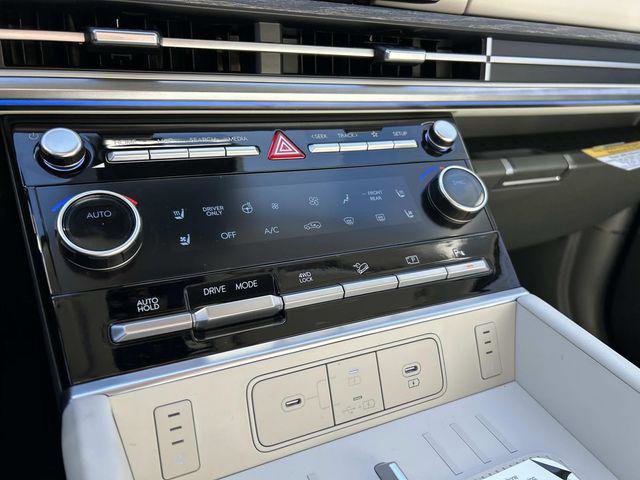 New 2026 Hyundai Santa Fe Calligraphy image 11