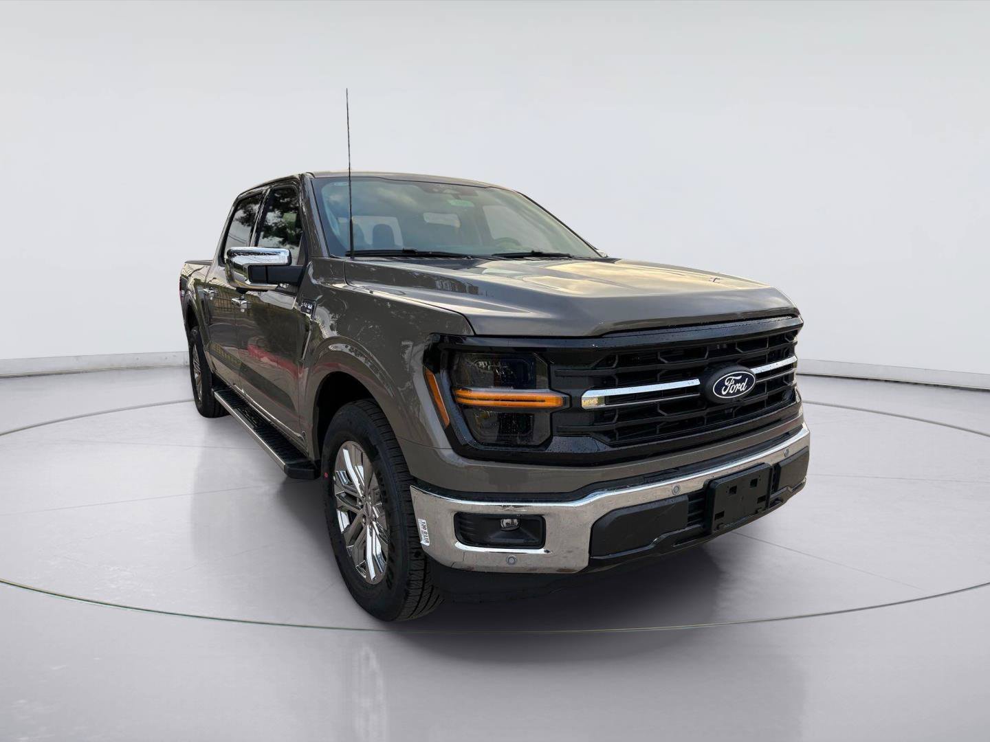 Used 2026 Ford F150 XLT w/ Equipment Group 302A MID