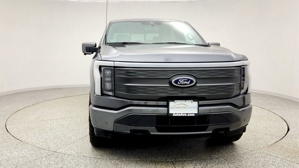 Used 2022 Ford F150 Lightning Lariat AWD/4WD image 2