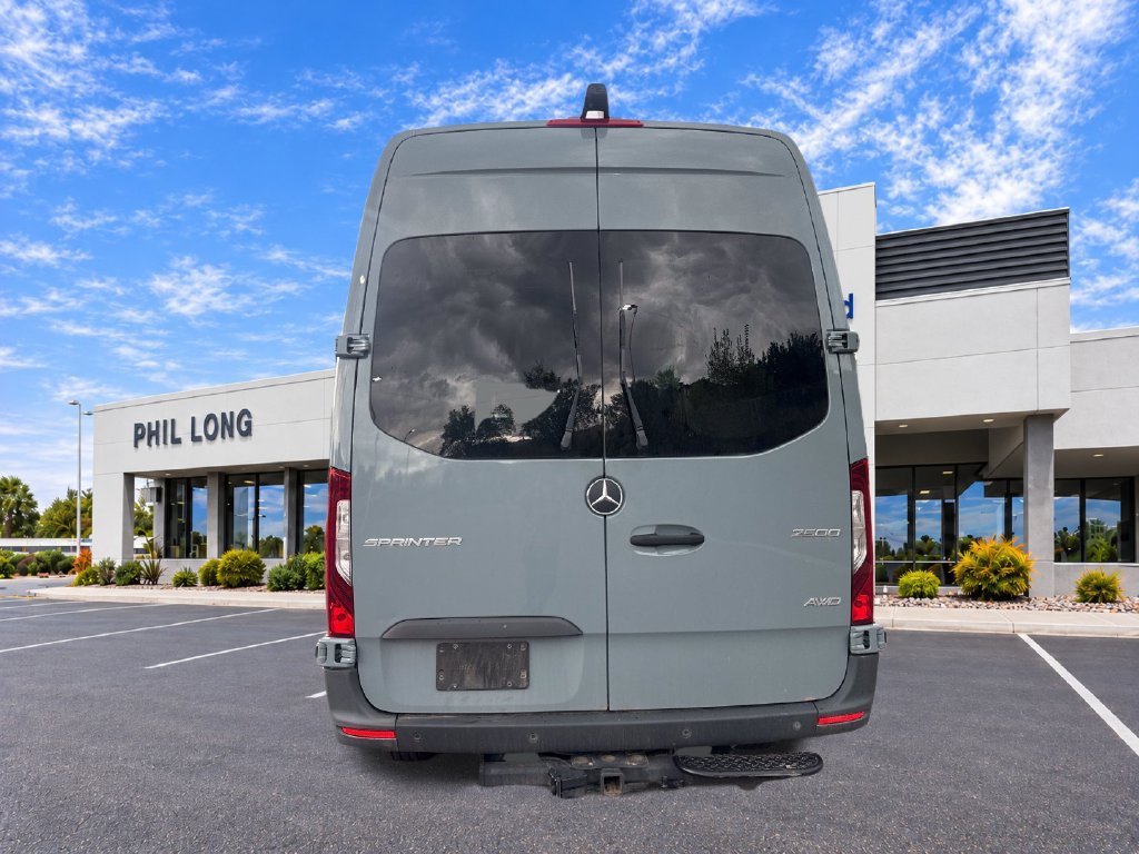 Used 2025 Mercedes-Benz Sprinter 2500 image 7