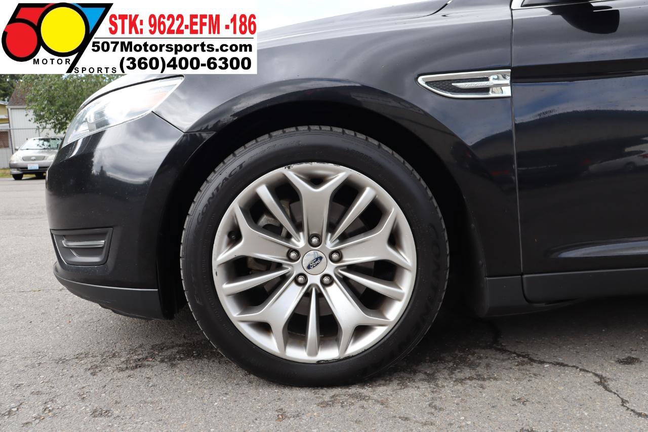 Used 2016 Ford Taurus Limited FWD image 24