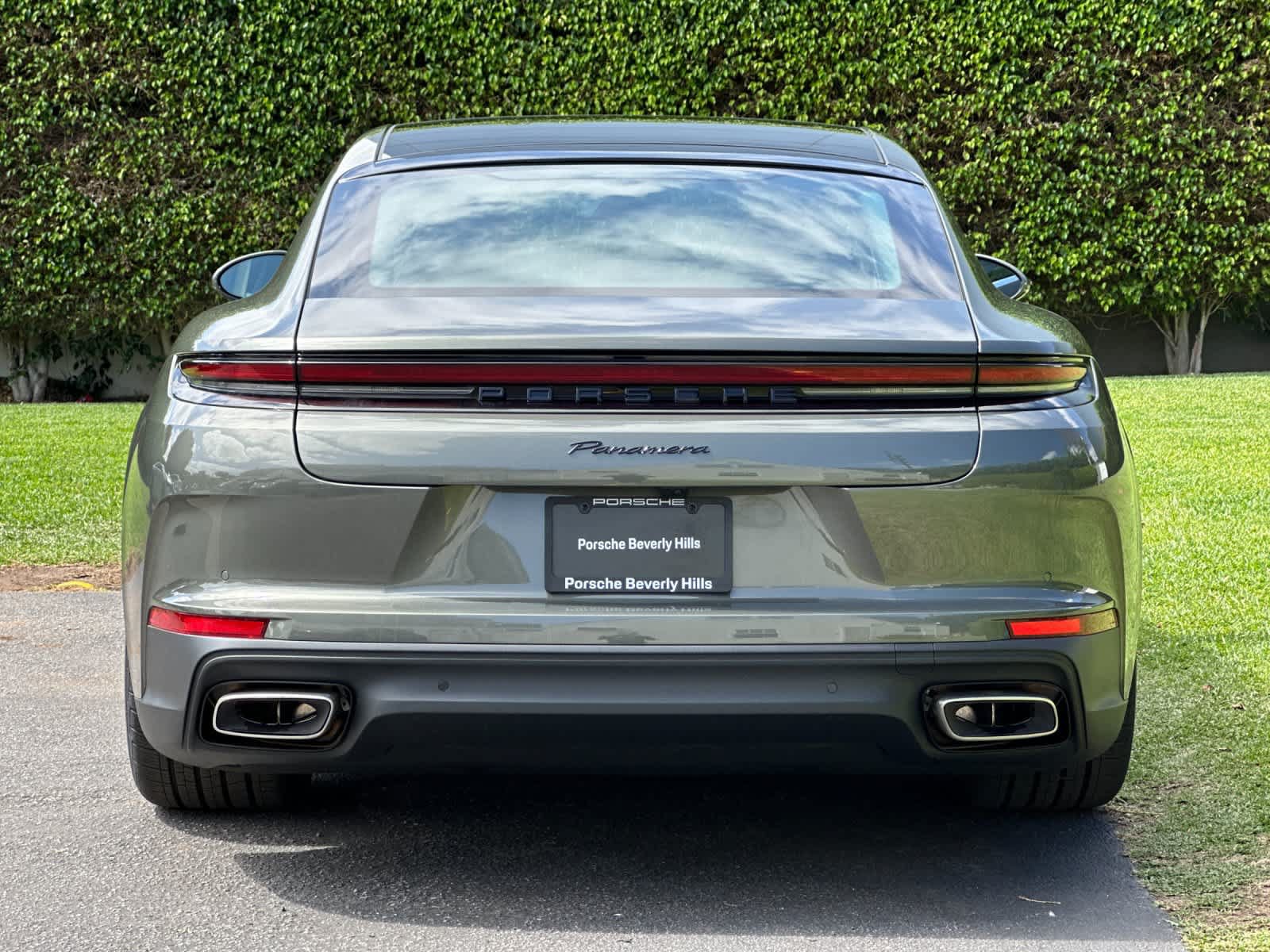 New 2026 Porsche Panamera RWD image 7