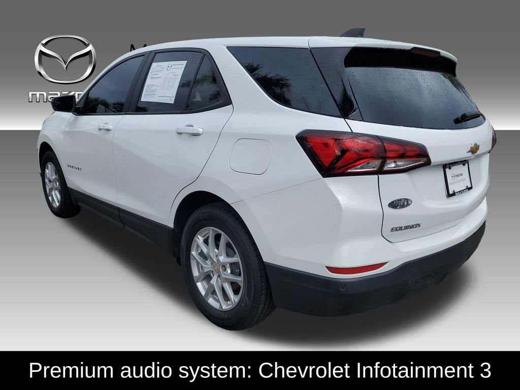 Used 2023 Chevrolet Equinox LS w/ LS Convenience Package image 4
