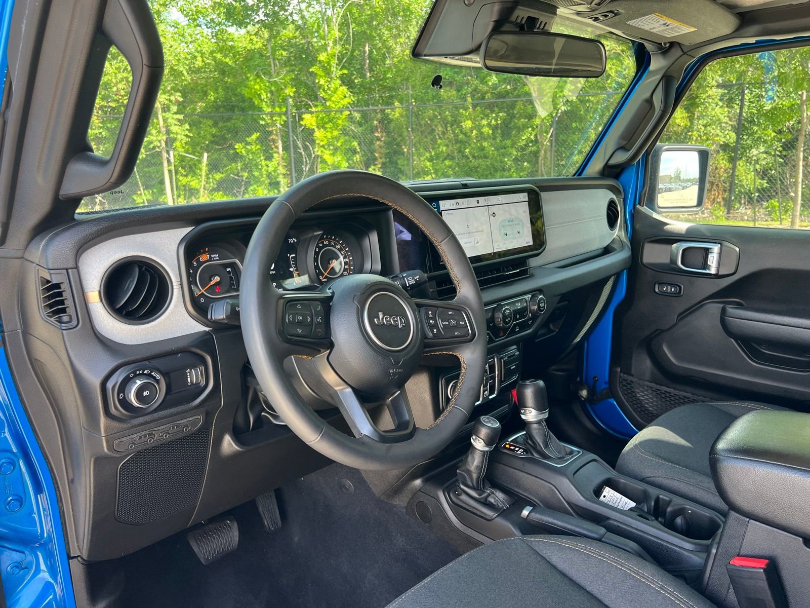 Used 2024 Jeep Wrangler Unlimited Sport AWD/4WD image 21