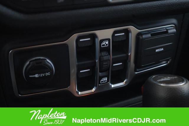 New 2026 Jeep Gladiator Sport AWD/4WD image 17