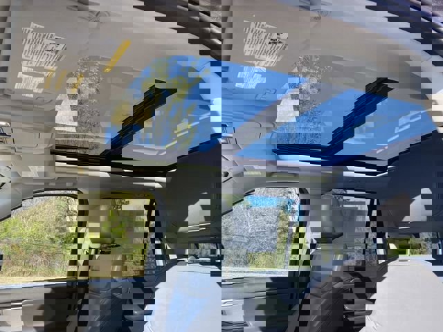 Certified 2025 Ford Expedition Active image 22