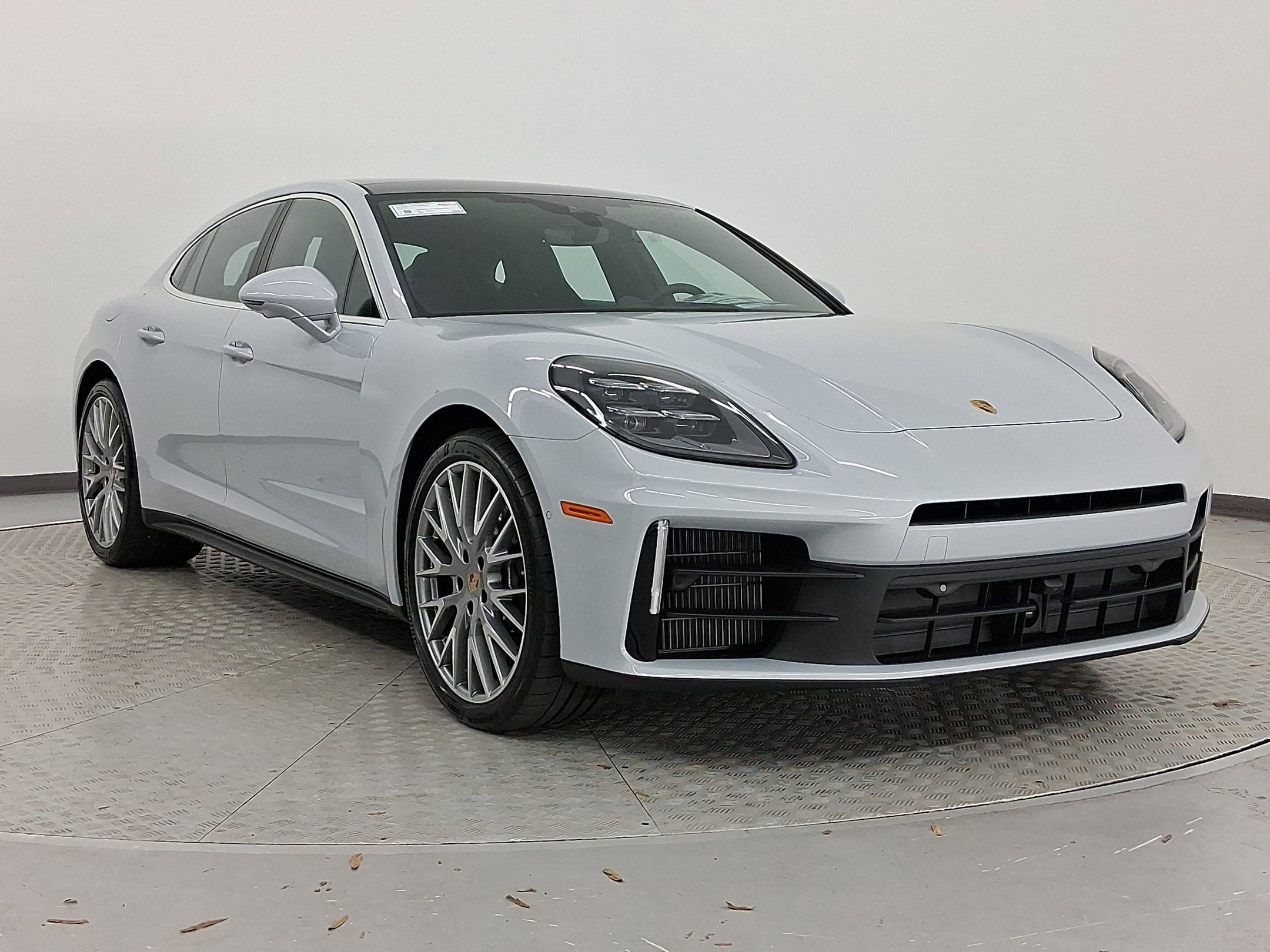 New 2026 Porsche Panamera 4 image 7