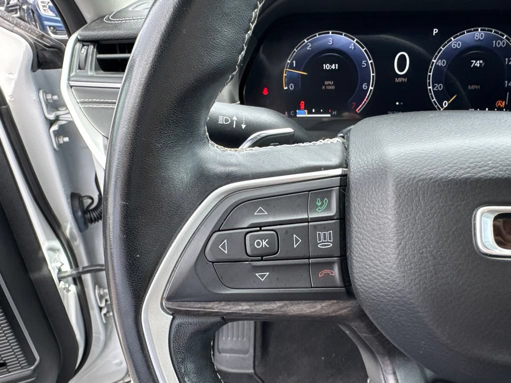 Used 2021 Jeep Grand Cherokee L Limited AWD/4WD image 16