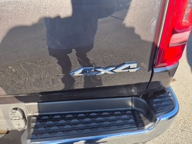 Used 2021 RAM 1500 Laramie AWD/4WD image 27