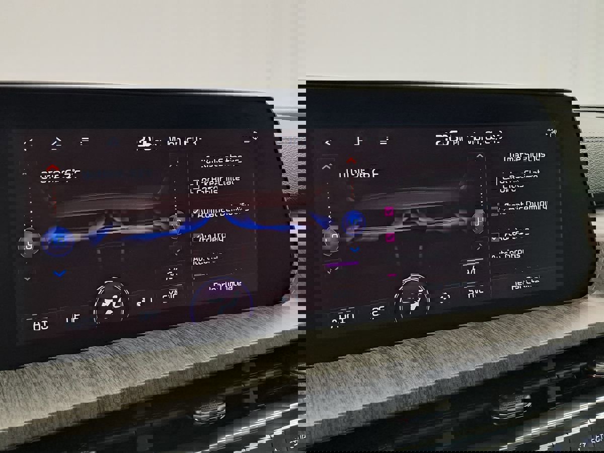 Used 2024 Kia Telluride SX image 42